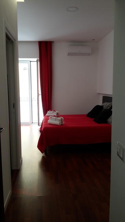 Suite Duomo เนเปิลส์ ภายนอก รูปภาพ